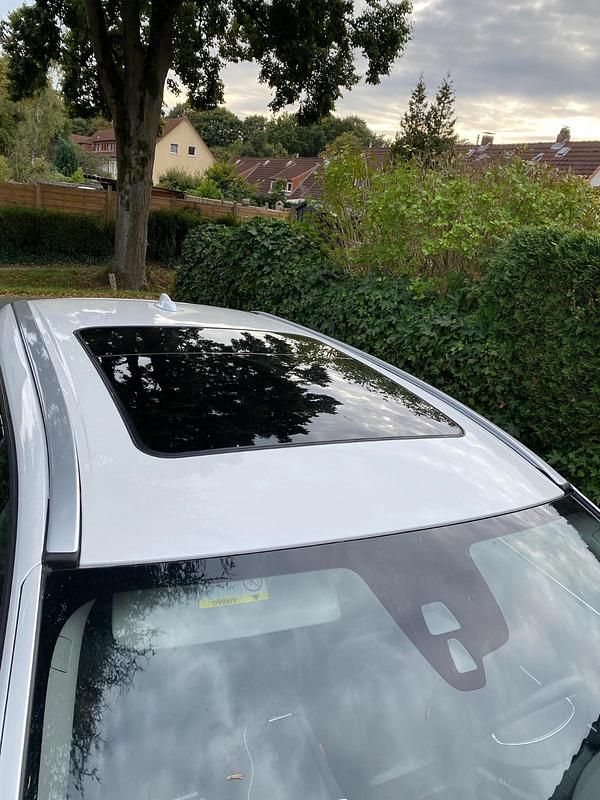 Gebraucht Volvo XC60 Summum 150 PS (110 kW) 2015 Weiß SUV