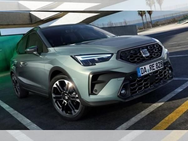 Blau (fjordblau) Neu 2025 Seat Arona FR SUV | 23.146 € (Superpreis) - Bild 1/1