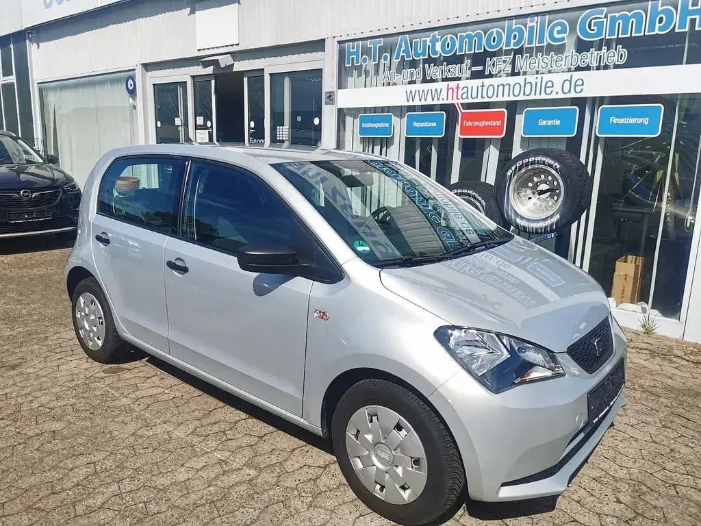 Begagnad Seat Mii Reference 75 HK (55 kW) 2013 Silver Halvkombi