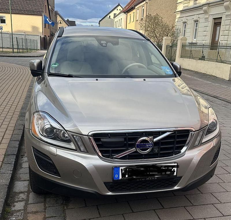Gebraucht Volvo XC60 Summum 241 PS (177 kW) 2011 Grau SUV