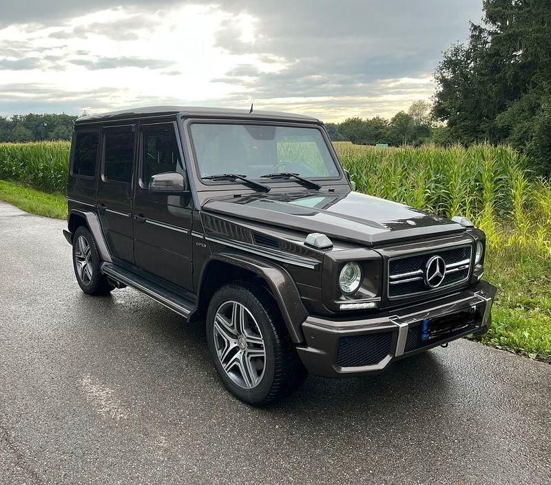 Braun Gebraucht 2015 Mercedes G63 AMG AMG SUV | 118.000 € - Bild 1/4