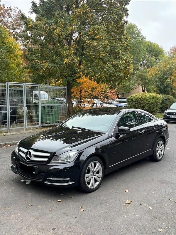 Gebraucht 2012 Mercedes C220 Coupé | 7.690 € (Superpreis) - Bild 1/4