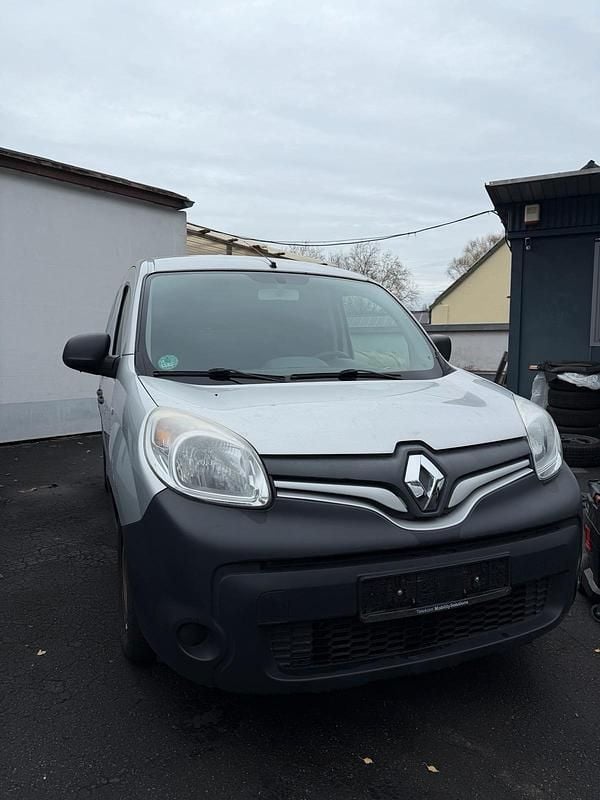 Silber Gebraucht 2016 Renault Kangoo Van | 4.900 € (Superpreis) - Bild 1/4