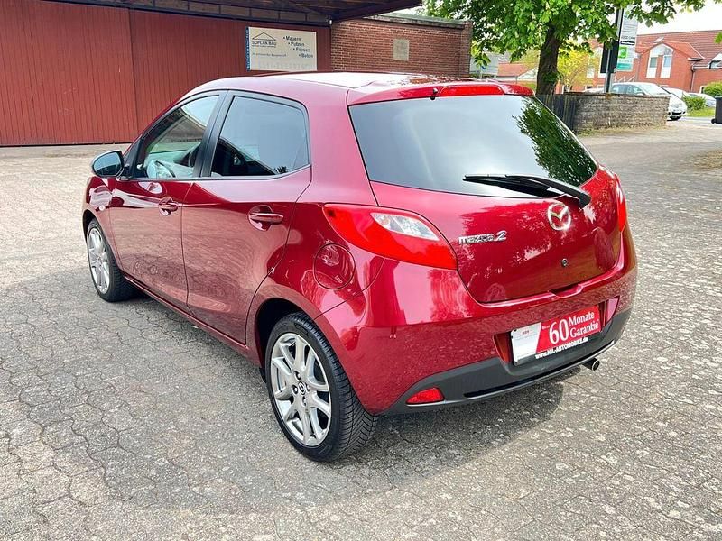 Second-hand Mazda 2 Sendo 84 CP (61 kW) 2014 Roșu Berlinǎ