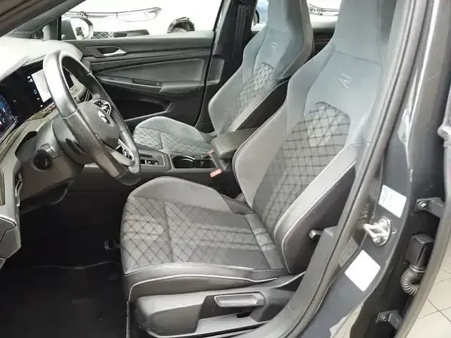 Gebraucht VW Golf VIII R-line 150 PS (110 kW) 2020 Andere Limousine