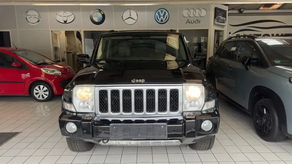 Gebraucht Jeep Commander Overland 218 PS (160 kW) 2008 Schwarz SUV