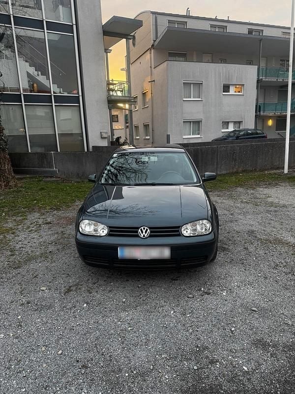Gebraucht VW Golf IV 90 PS (66 kW) 2003 Blau Limousine