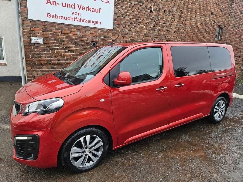 Rouge tourmaline Gebraucht 2017 Peugeot Traveller Allure Van / Kleinbus | 22.990 € (Superpreis) - Bild 1/4