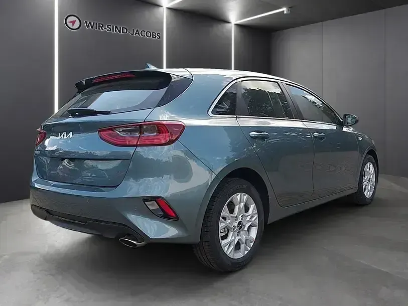 Gebraucht Kia Ceed Vision 140 PS (102 kW) 2025 Grau Kleinwagen