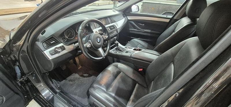 Gebraucht BMW 520 Performance 184 PS (135 kW) 2017 Grau Kombi