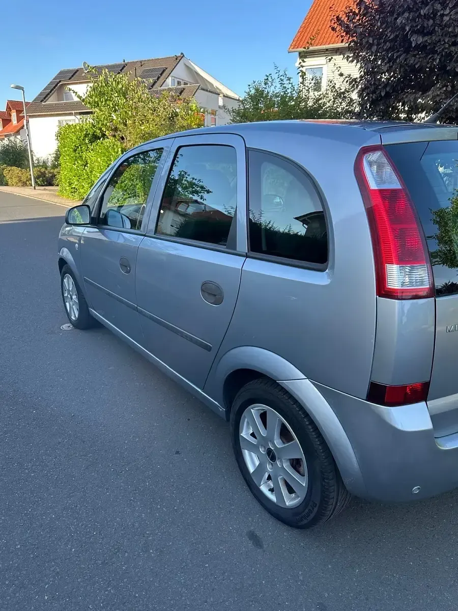 Gebraucht Opel Meriva Innovation 102 PS (75 kW) 2005 Grau Van / Kleinbus