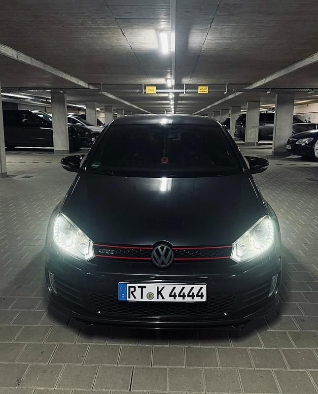Gebraucht VW Golf Edition 235 PS (172 kW) 2012 Grau Coupé