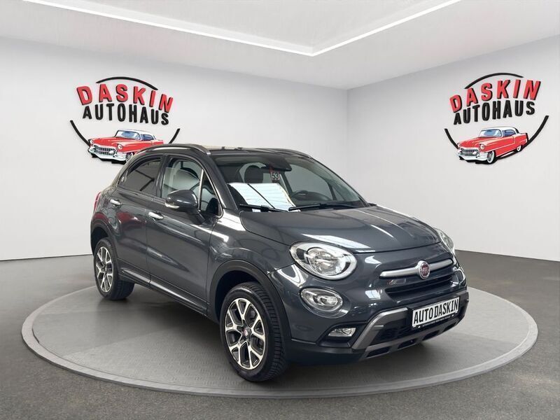 Grau Gebraucht 2015 Fiat 500X Cross SUV | 9.700 € (Fairer Preis) - Bild 1/4