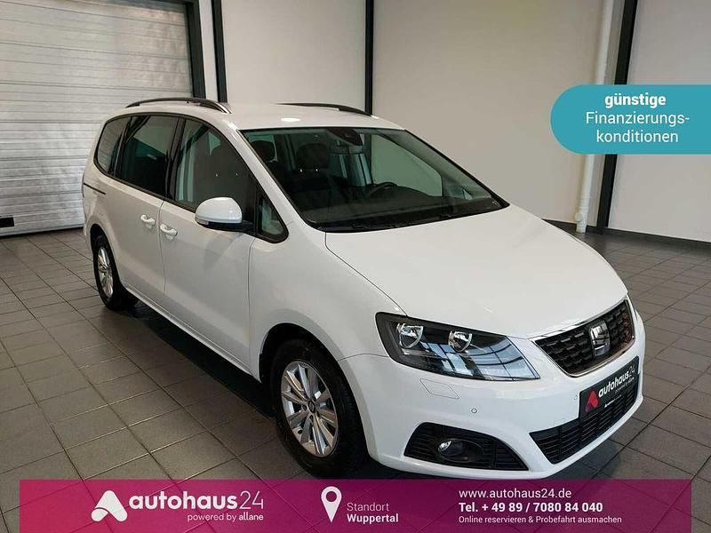 Weiß Gebraucht 2022 Seat Alhambra Style Van / Kleinbus | 29.970 € (Fairer Preis) - Bild 1/4