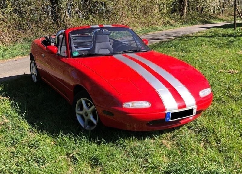 Gebraucht Mazda MX5 116 PS (85 kW) 1993 Rot Cabrio