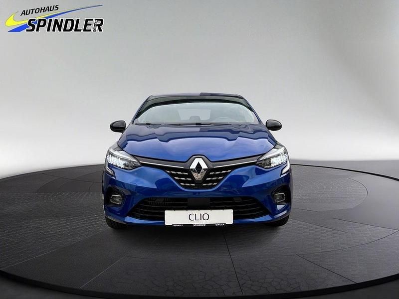 Gebraucht Renault Clio V Techno 91 PS (66 kW) 2023 Blau Limousine
