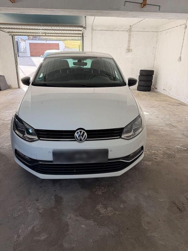 Gebraucht VW Polo 90 PS (66 kW) 2014 Weiß Kleinwagen