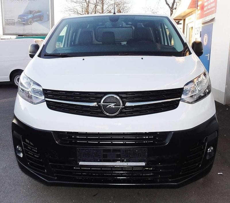 Gebraucht Opel Vivaro 144 PS (105 kW) 2022 Weiß Van / Kleinbus