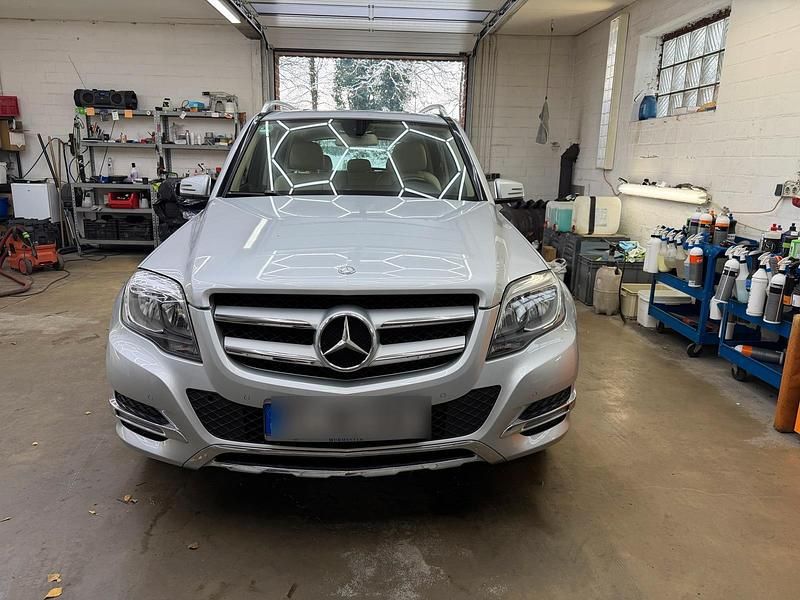 Gebraucht Mercedes GLK200 143 PS (105 kW) 2014 Silber SUV