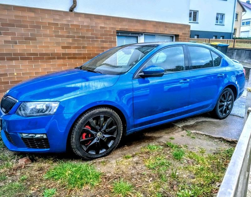 Gebraucht Skoda Octavia RS 220 PS (161 kW) 2016 Blau Kleinwagen