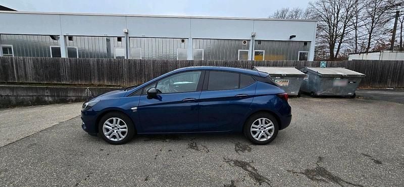 Gebraucht Opel Astra 110 PS (80 kW) 2020 Blau Limousine