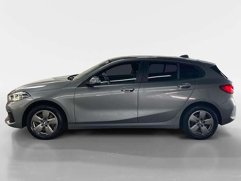 Gebraucht BMW 116 Advantage 109 PS (80 kW) 2024 Skyscraper grau metallic Kleinwagen