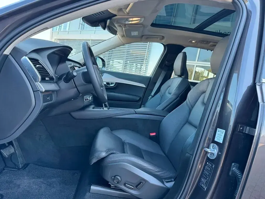 Gebraucht Volvo XC90 Ultimate 235 PS (172 kW) 2023 Grau SUV