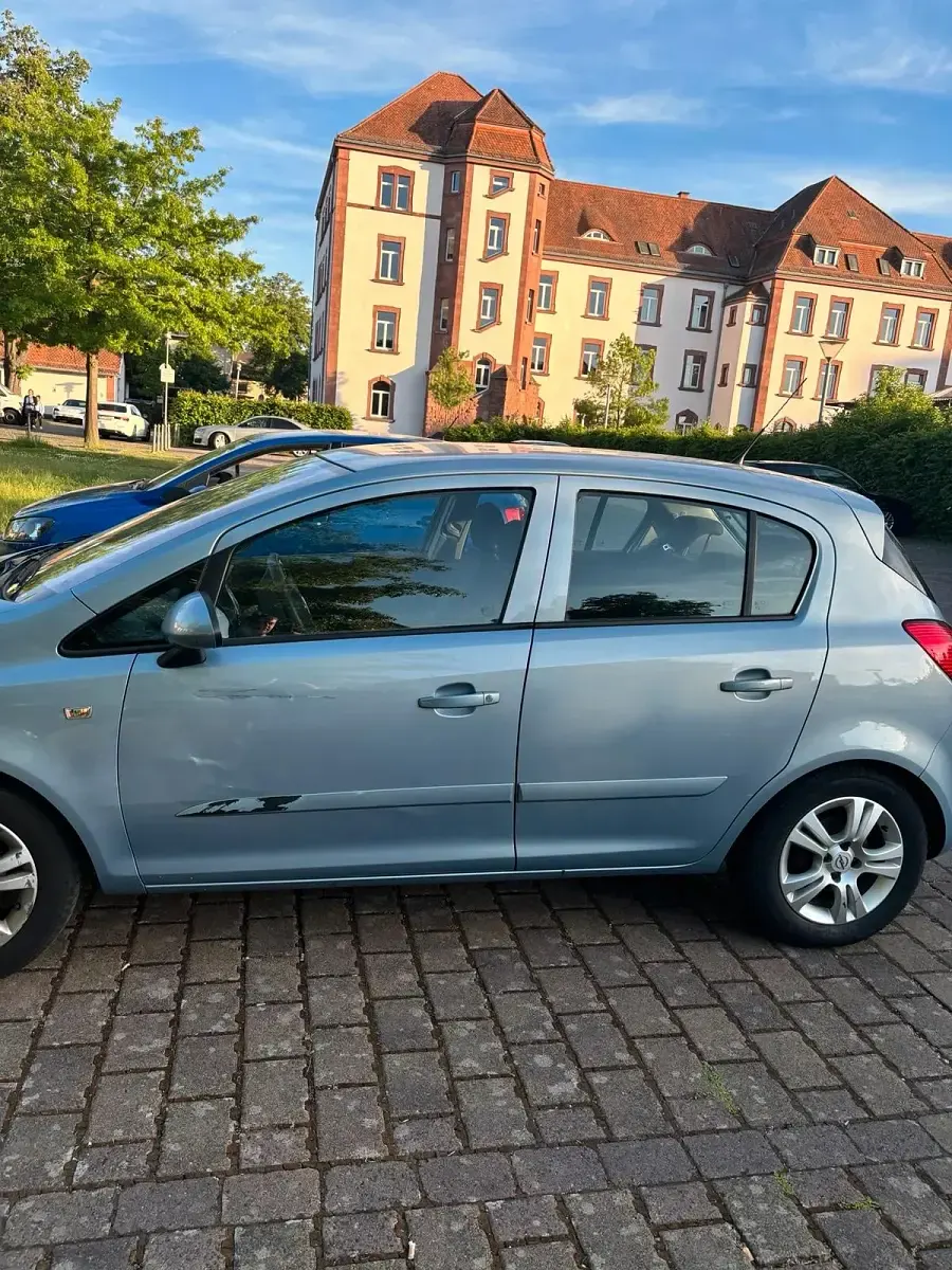 Gebraucht Opel Corsa 81 PS (59 kW) 2007 Blau Kleinwagen