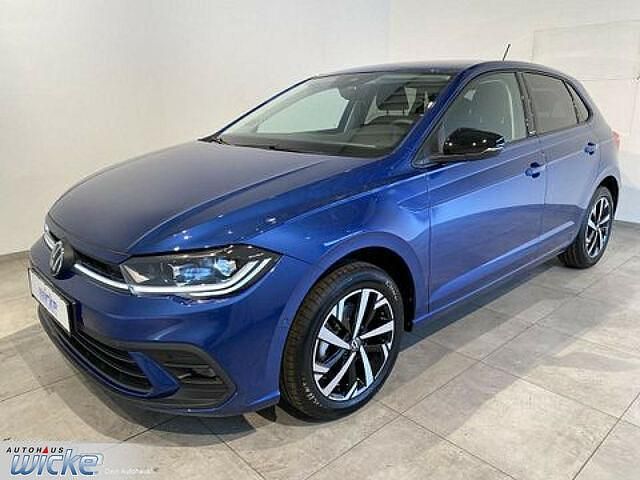 Gebraucht VW Polo Move 110 PS (80 kW) 2024 Blau Limousine