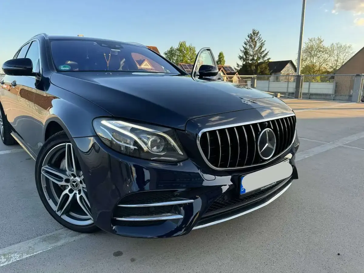 Brugt Mercedes E400 AMG line 340 HK (250 kW) 2018 Blå Stationcar
