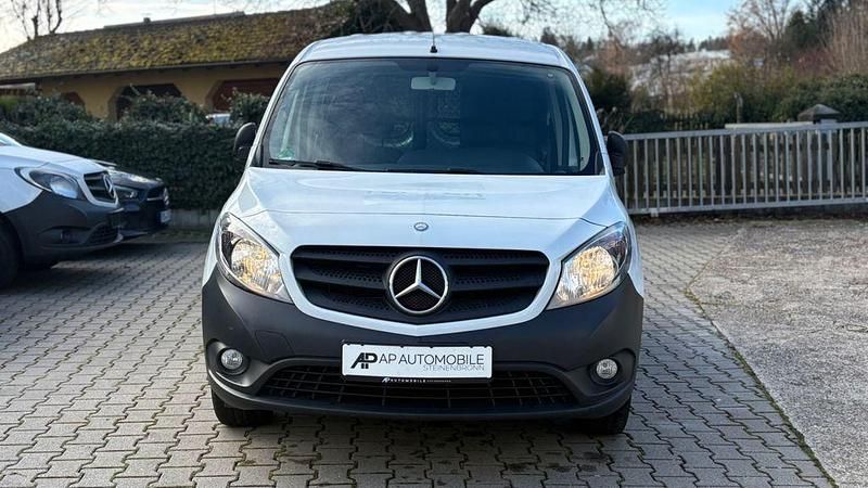 Gebraucht Mercedes Citan 109 95 PS (69 kW) 2019 Weiß Van / Kleinbus