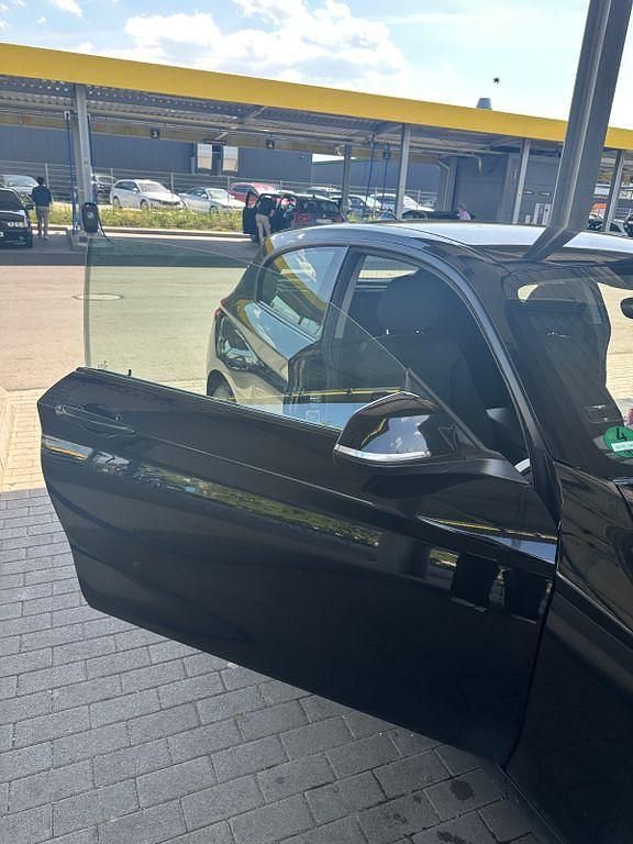 Gebraucht BMW 116 136 PS (100 kW) 2013 Schwarz Kleinwagen