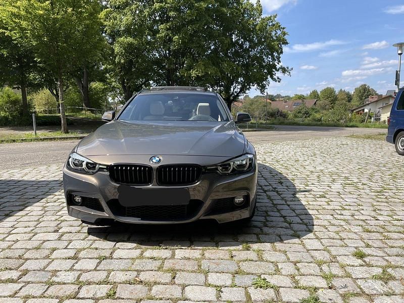 Andere farben Gebraucht 2019 BMW M340 M Sport Limousine | 35.500 € - Bild 1/4