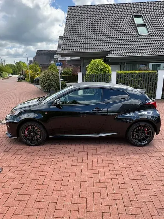 Gebraucht Toyota Yaris 261 PS (191 kW) 2024 Schwarz Kleinwagen