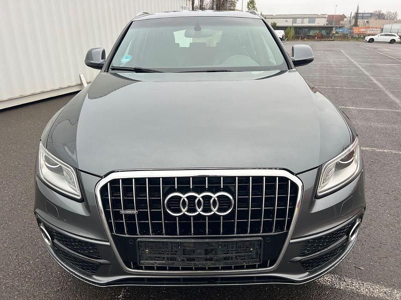 Gebraucht Audi Q5 Sport 258 PS (189 kW) 2016 Grau SUV
