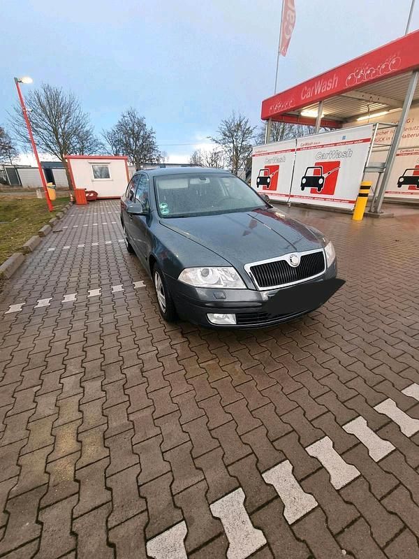 Second-hand Skoda Octavia 160 CP (117 kW) 2008 Gri Berlinǎ
