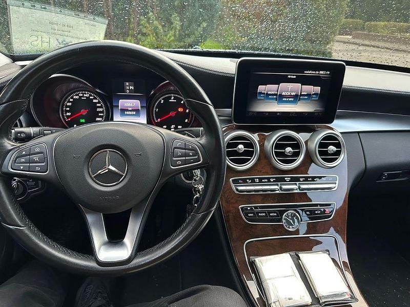 Blau Gebraucht 2016 Mercedes C220 Kombi | 16.800 € (Superpreis) - Bild 1/4