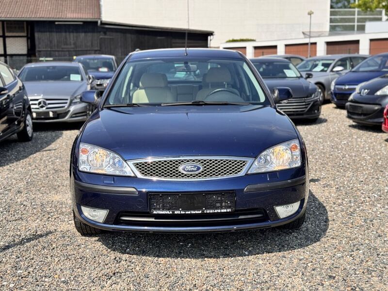 Blau Gebraucht 2004 Ford Mondeo Limousine | 3.450 € (Teuer) - Bild 1/4