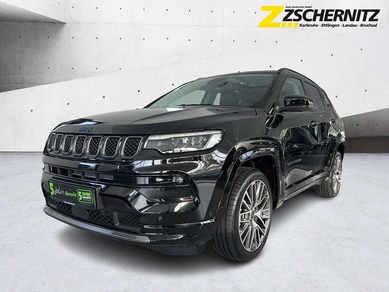 Gebraucht Jeep Compass Summit 179 PS (131 kW) 2025 Black clear coat SUV