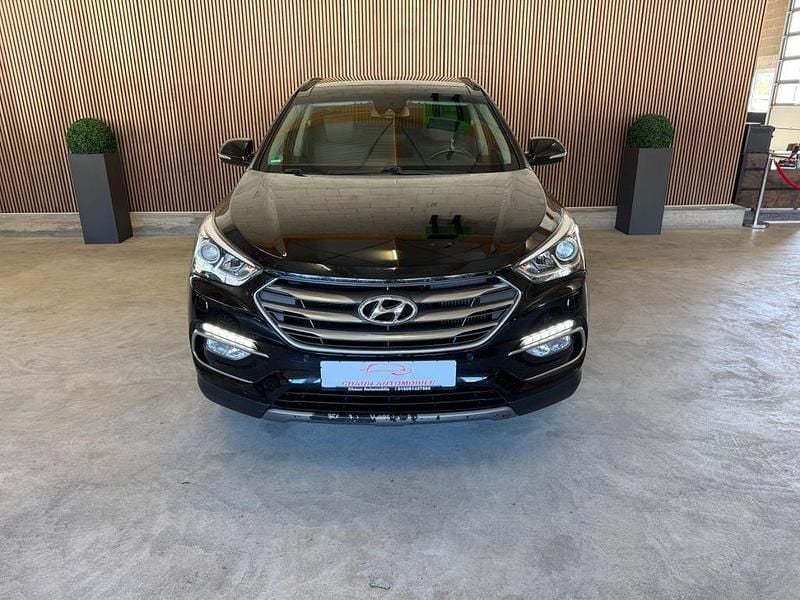 Gebraucht Hyundai Santa Fe Premium 200 PS (147 kW) 2017 Schwarz SUV
