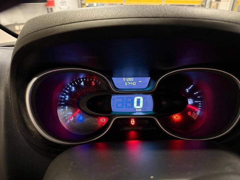 Gebraucht Renault Trafic 120 PS (88 kW) 2020 Weiß Van / Kleinbus