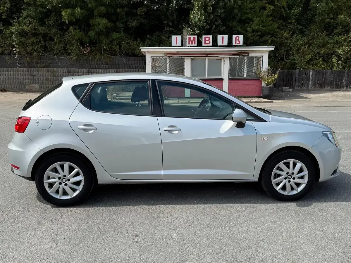 Gebraucht Seat Ibiza 86 PS (63 kW) 2015 Silber Kleinwagen