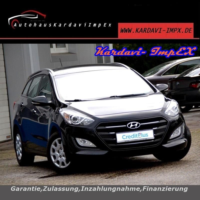 Schwarz Gebraucht 2016 Hyundai i30 Kombi | 9.999 € (Fairer Preis) - Bild 1/4