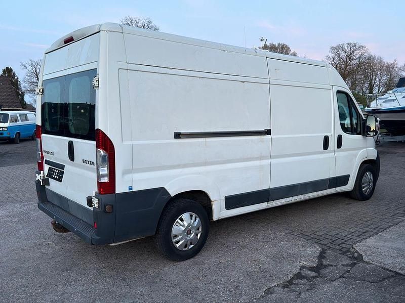 Gebraucht Peugeot Boxer 120 PS (88 kW) 2011 Weiß Van