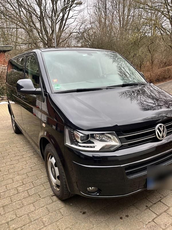 Gebraucht VW Multivan Comfortline 140 PS (102 kW) 2014 Schwarz Van