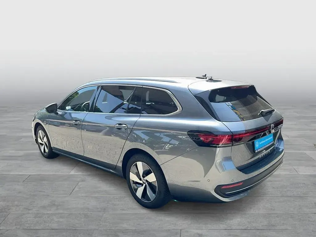 Gebraucht VW Passat Business 150 PS (110 kW) 2025 Diabasgrau metallic (metallic) Kombi