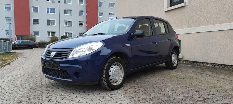 Blau Gebraucht 2009 Dacia Sandero Limousine | 3.000 € (Fairer Preis) - Bild 1/4