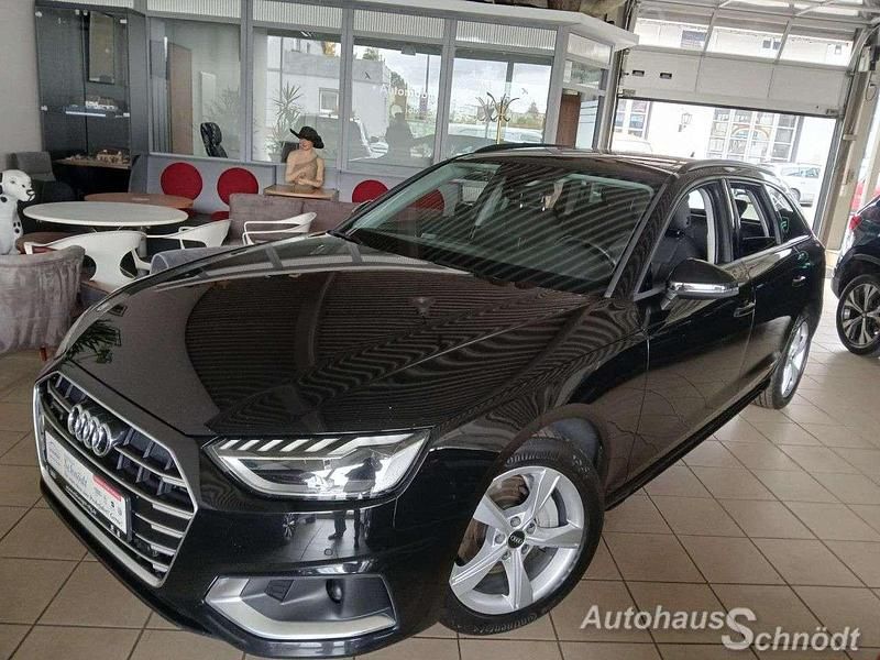 Gebraucht Audi A4 Advanced 204 PS (150 kW) 2022 Schwarz Kombi