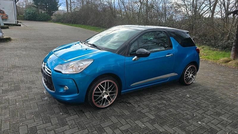 Gebraucht Citroën DS3 Sport Chic 156 PS (114 kW) 2011 Blau Kleinwagen