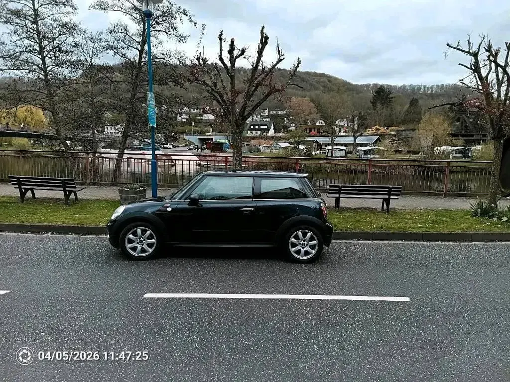 Gebraucht Mini Cooper 120 PS (88 kW) 2007 Schwarz Kleinwagen